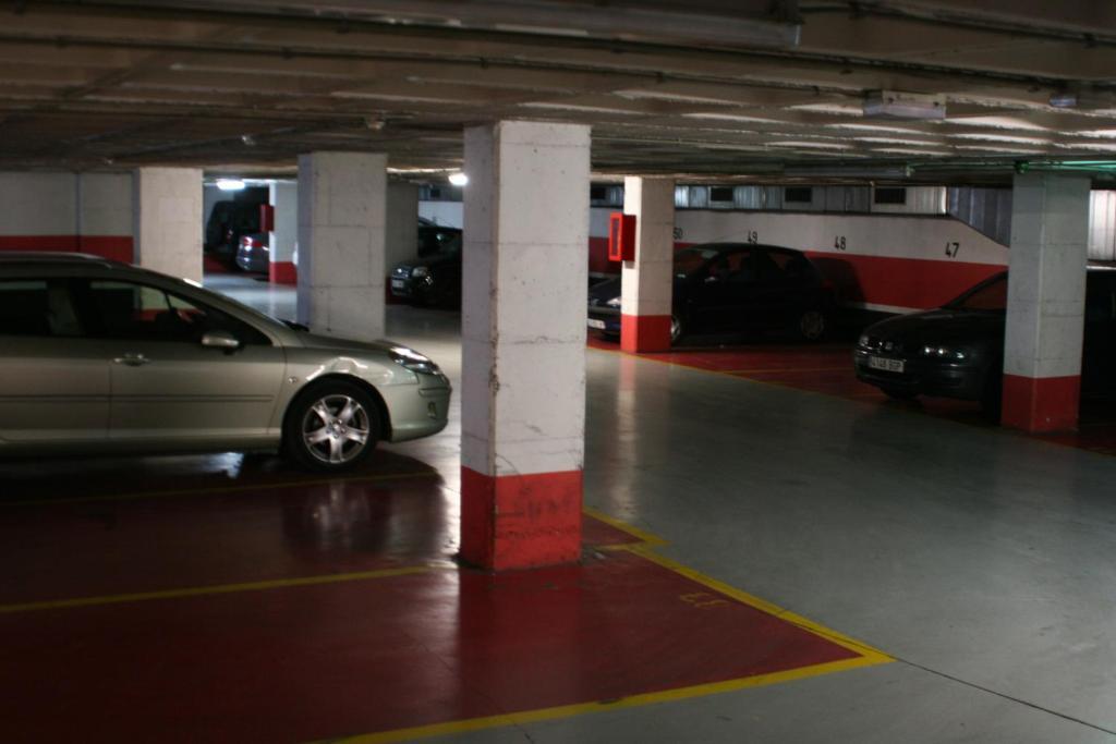 Hotel Rambla Figueres Екстериор снимка