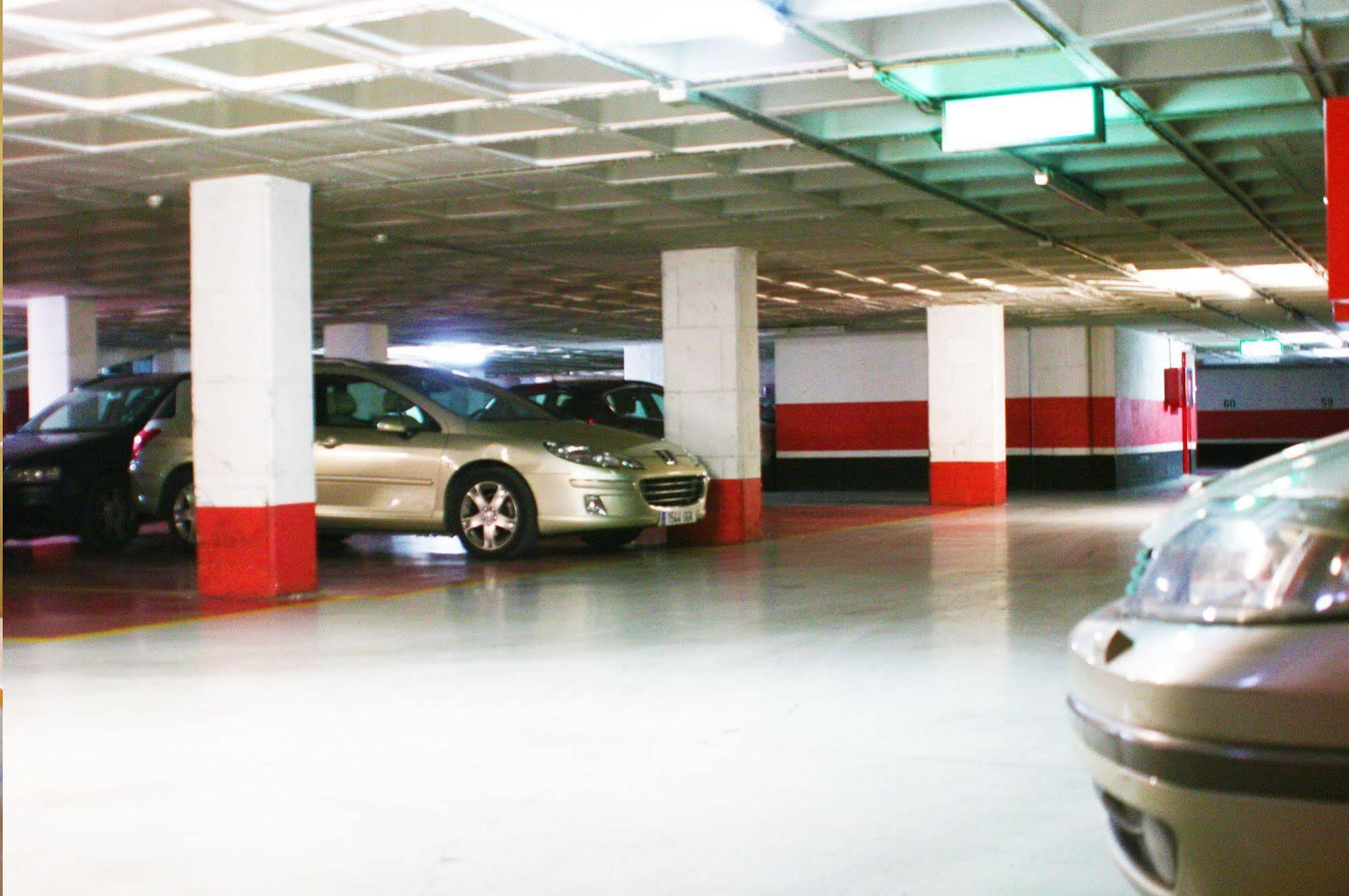Hotel Rambla Figueres Екстериор снимка